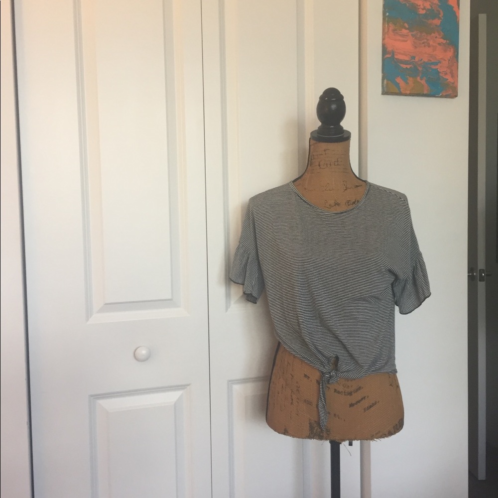 🚨final price! Being donated this week🚨 crop top